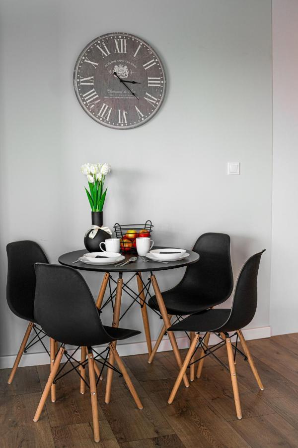 チェラチTurkusowe Tarasy Apartamentアパートメント エクステリア 写真